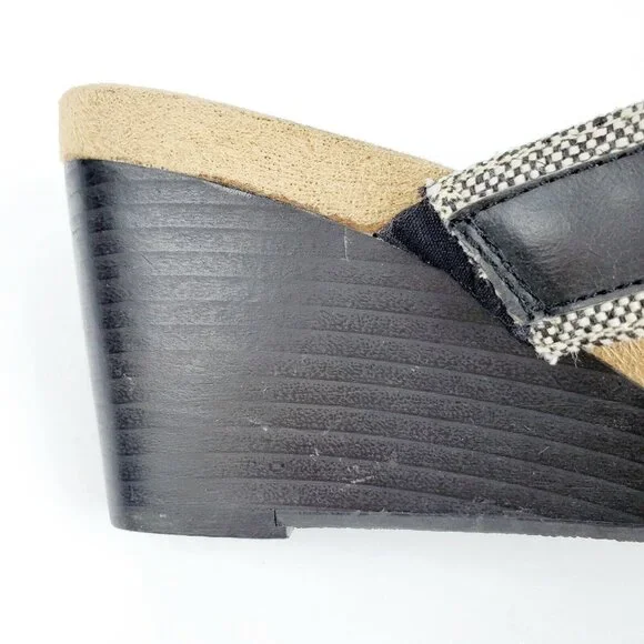 AJ Valenci Women's Black Buckle Wedge Sandals #902752 Sz 7.5M EUC - Picture 7 of 10